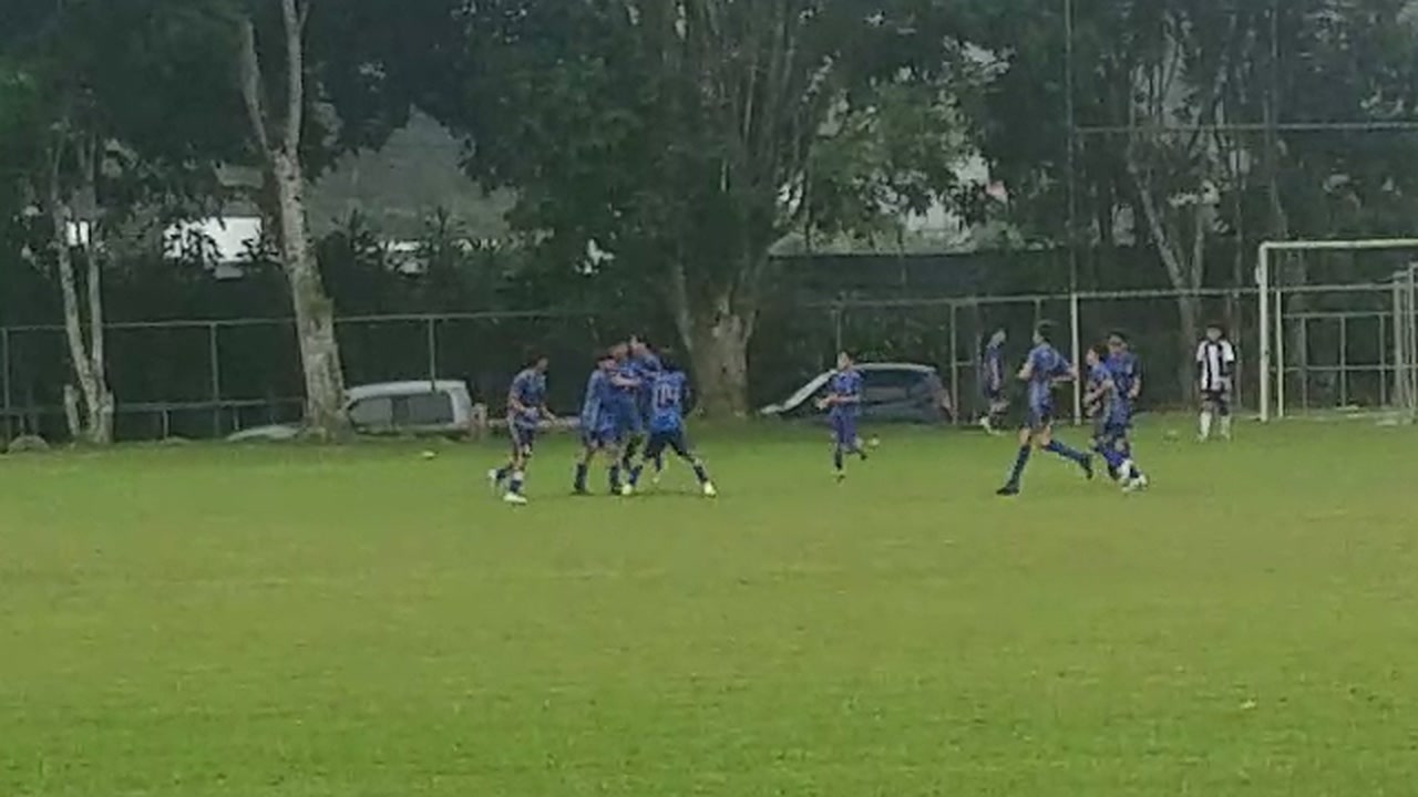Guvar apretó el cierre de inmediato al marcar desde un córner para reducir la diferencia a 2-1.